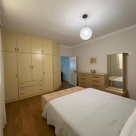 6 * Sarande